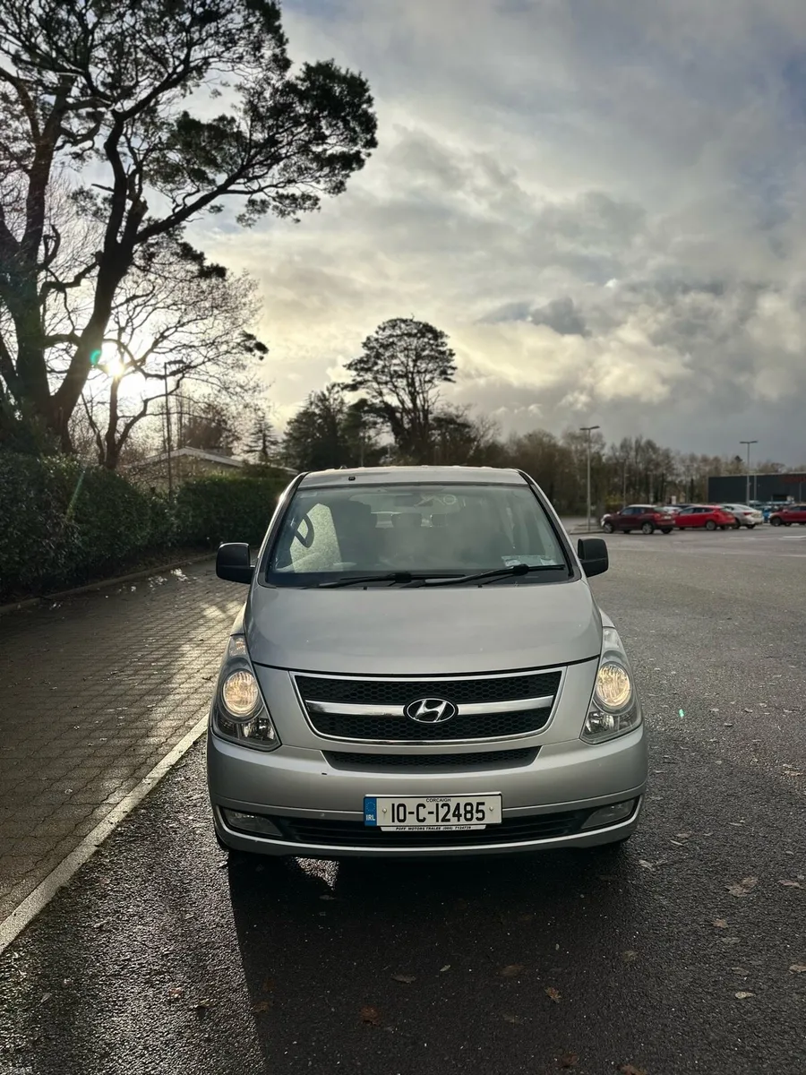 NEW NCT Hyundai Montana 2010 Irish 8 seater - Image 3