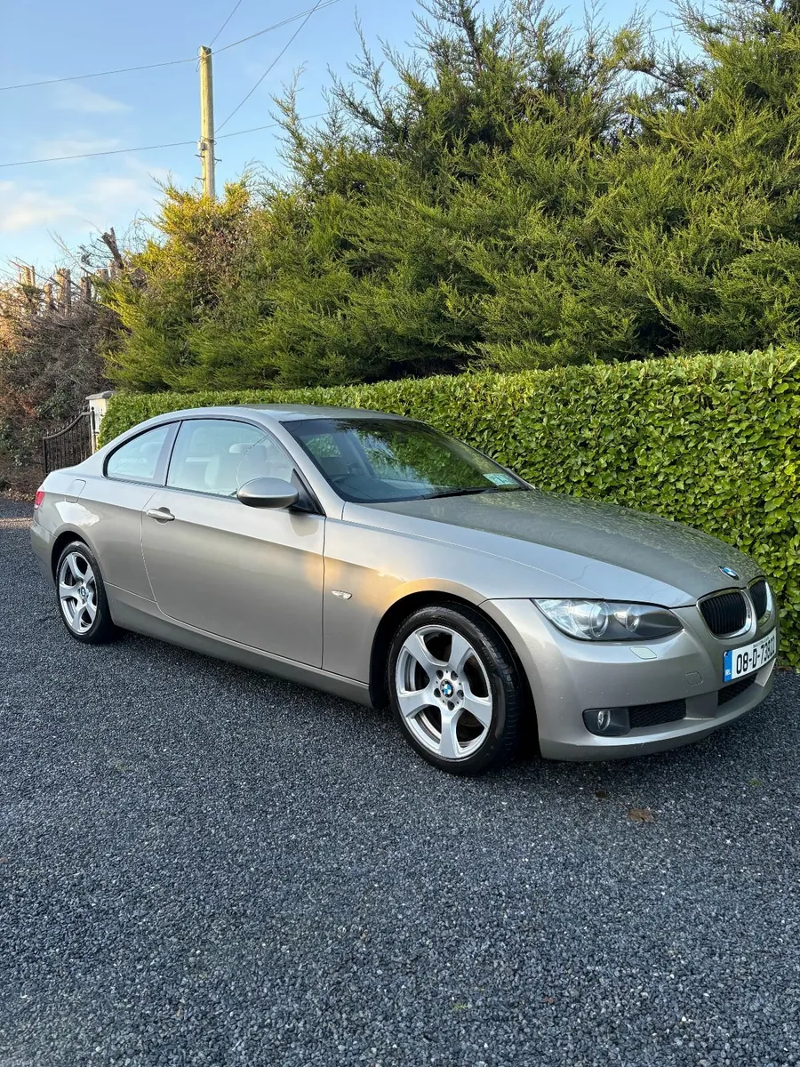 BMW 3-Series 2008 - Image 4