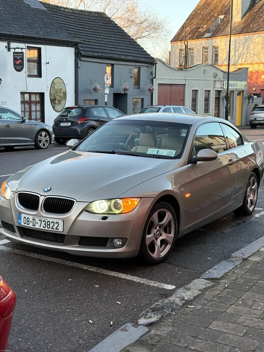BMW 3-Series 2008 - Image 1