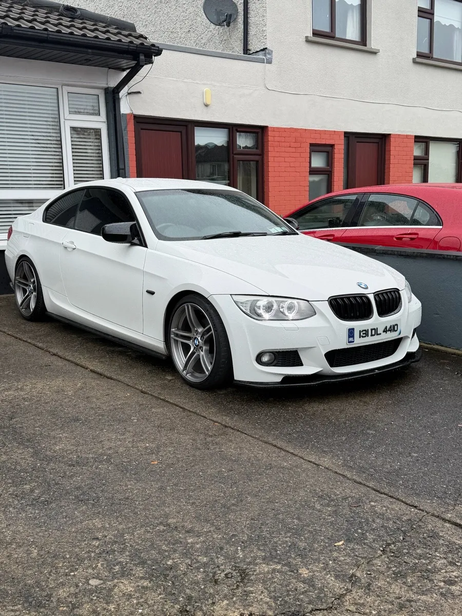 BMW e92 320d Automatic - Image 1