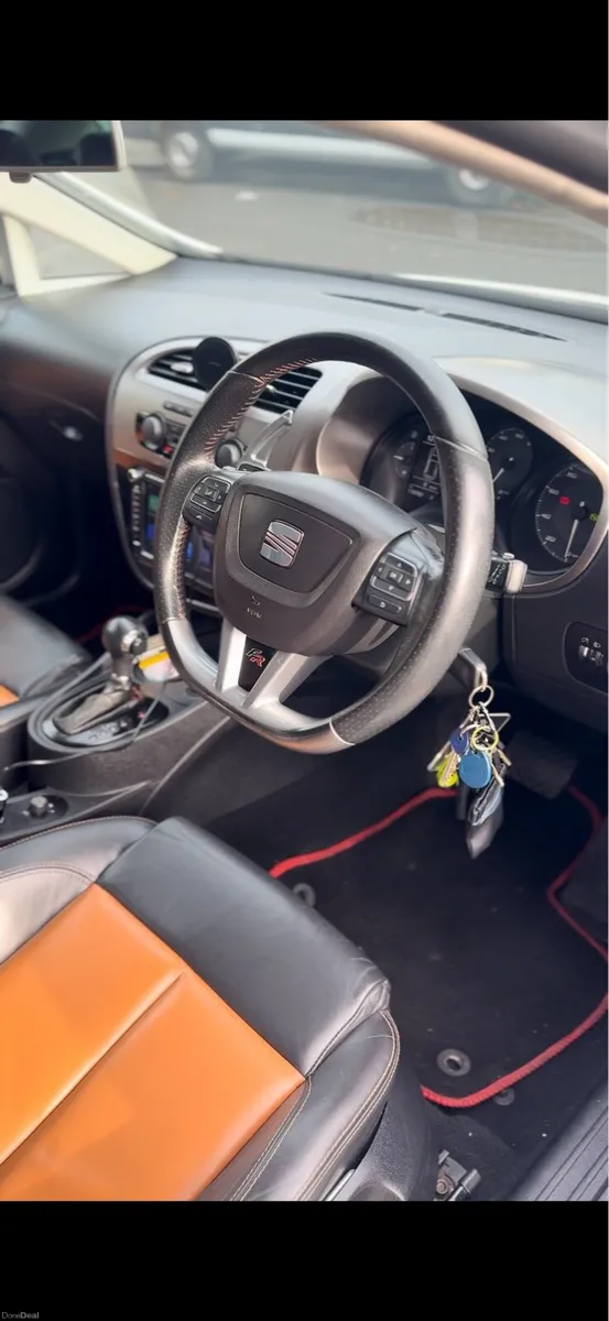 Seat Leon FR 2.0 tsi (280bhp) - Image 4