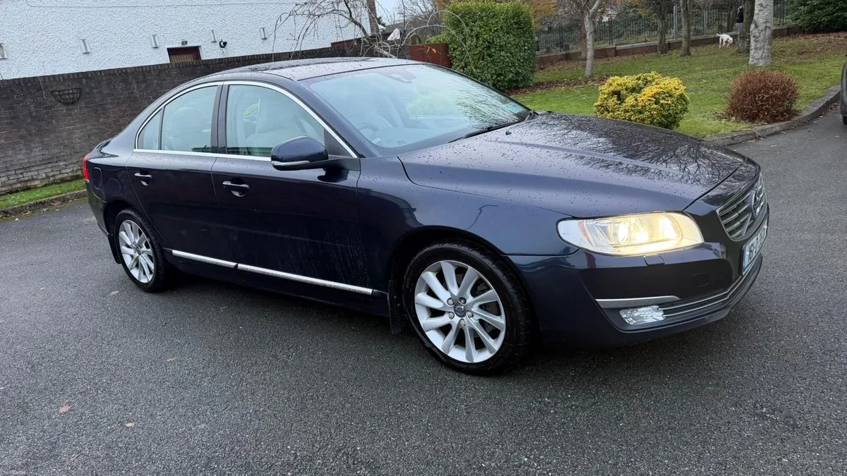 Volvo S80 LUXURY - Image 1