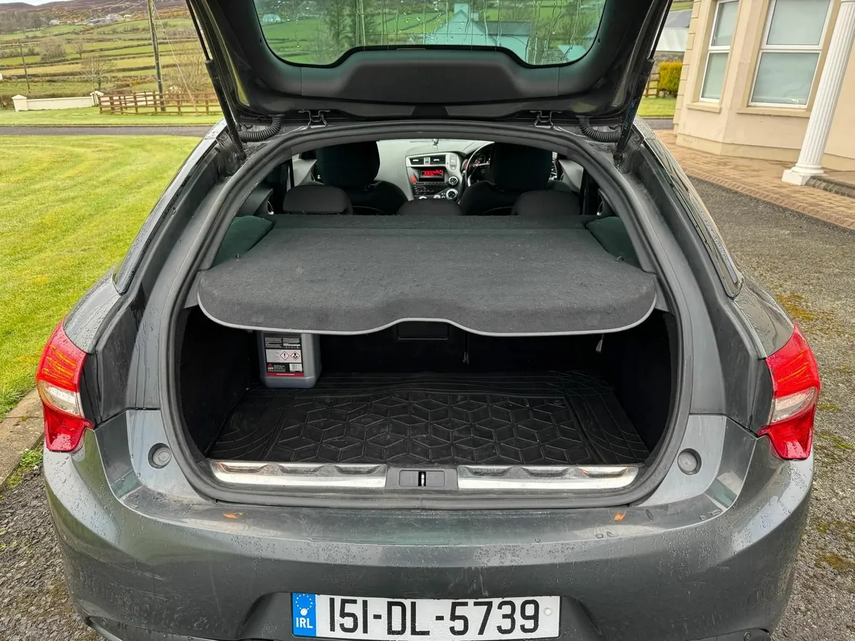 DS Automobiles DS 5 2015 - Image 4