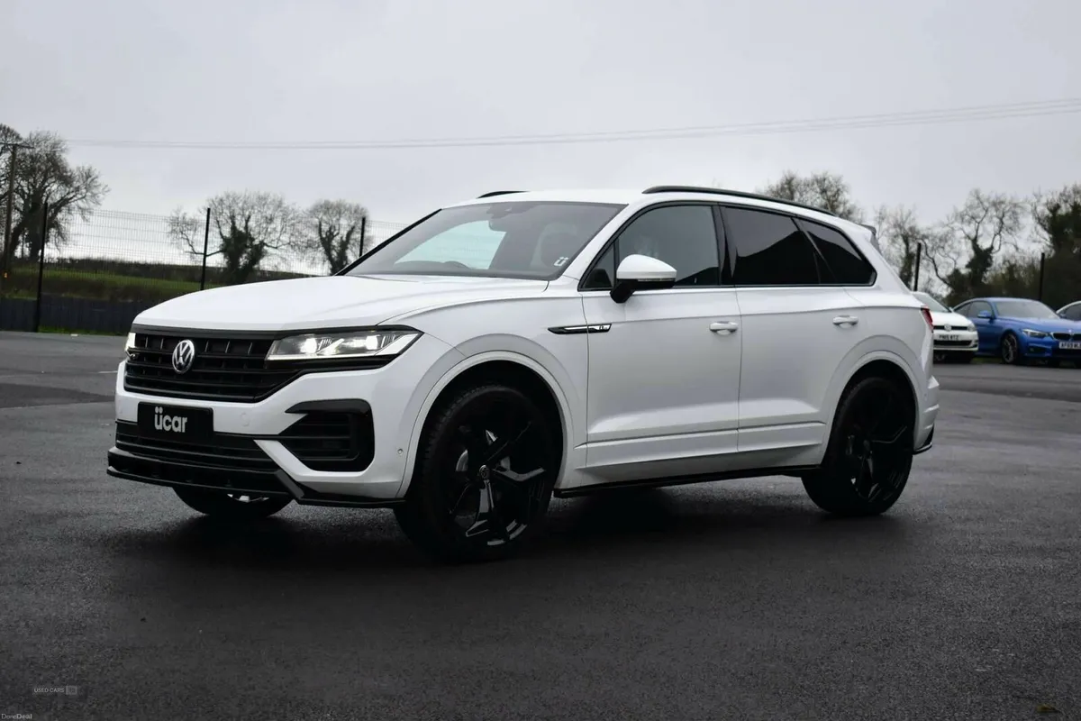 Volkswagen Touareg 3.0 Touareg V6 R-Line TDI Auto - Image 3