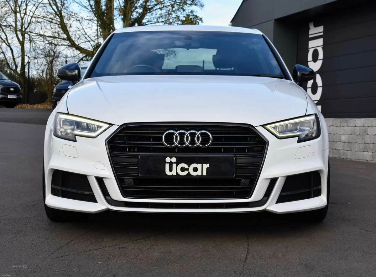 Audi A3 1.4 A3 Sportback Black Edition TFSI Semi-A - Image 2