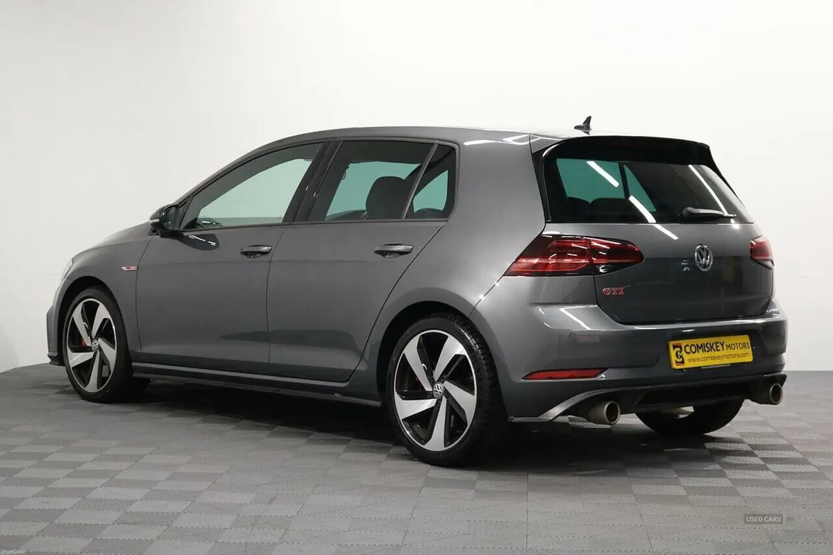 Volkswagen Golf TSI GTI Performance - Image 4