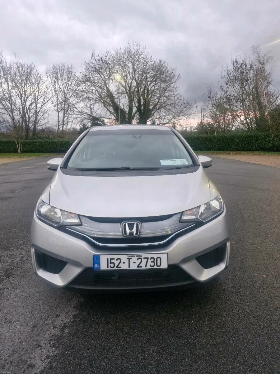 2015 Honda Fit 1.5 Automatic Hybrid - Image 3