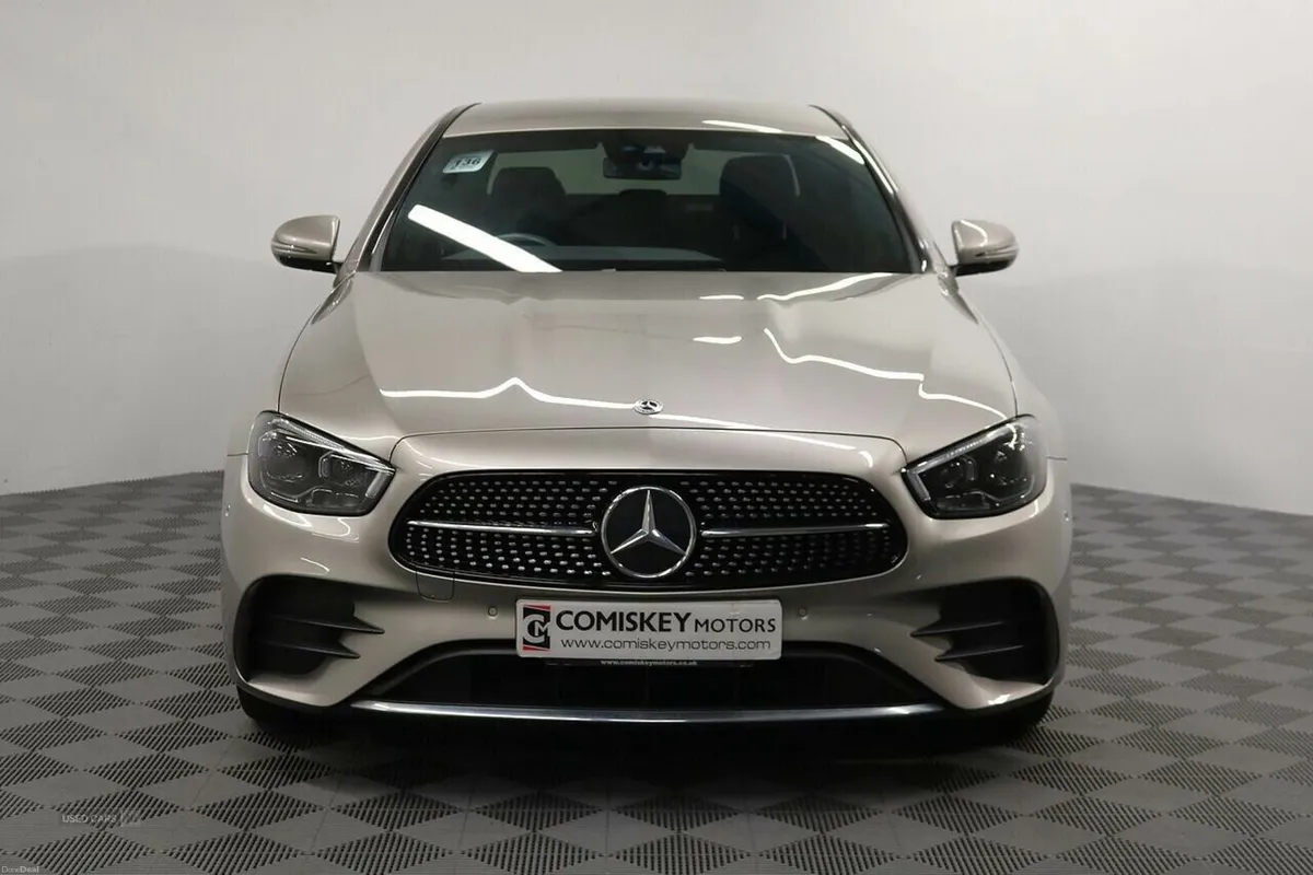 Mercedes-Benz E-Class E300de AMG Line - Image 2