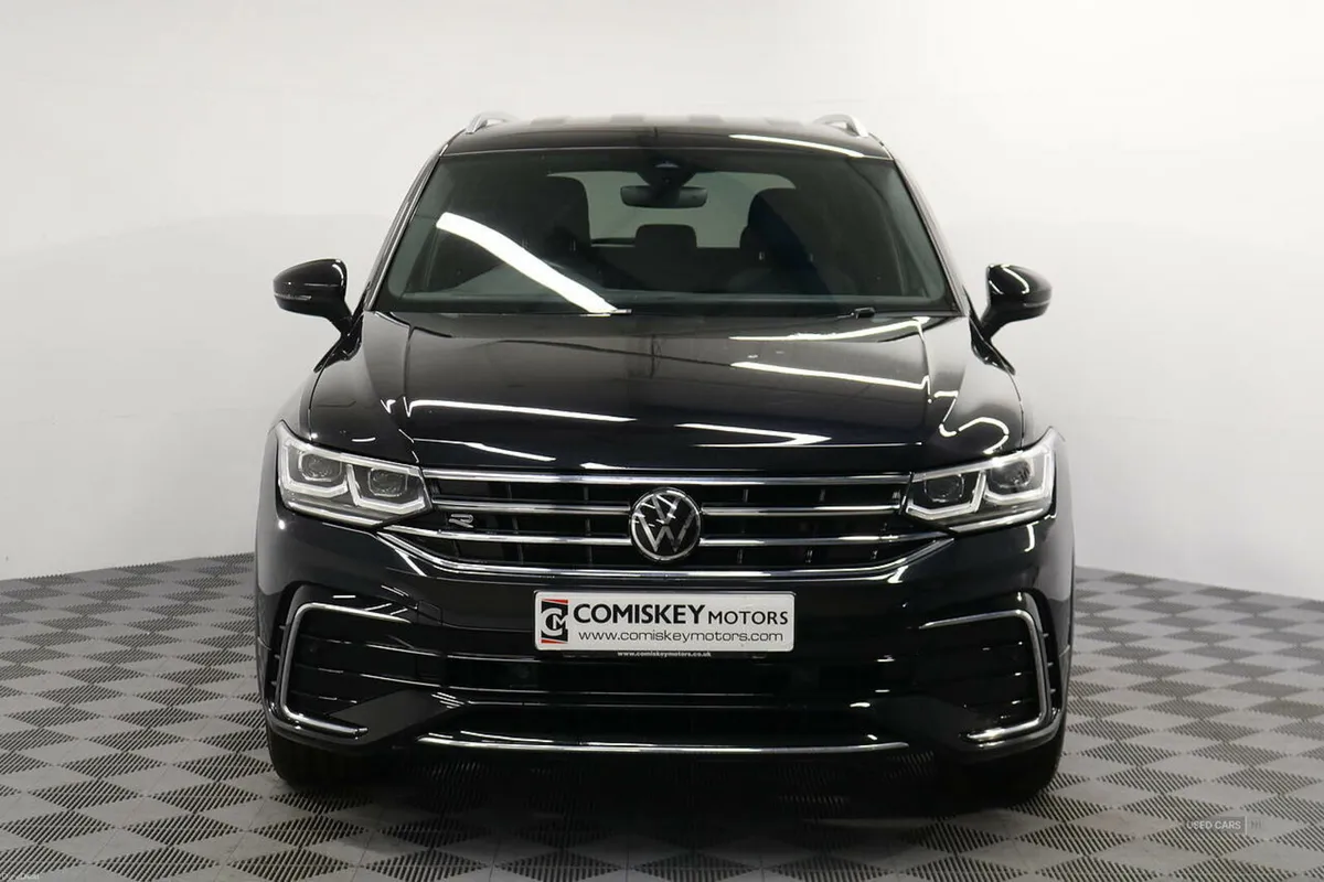 Volkswagen Tiguan Allspace TDI R-Line - Image 2