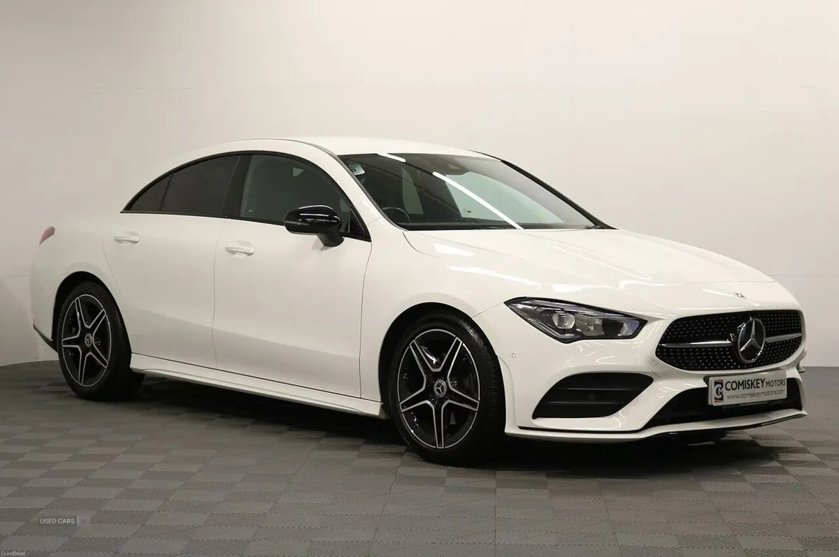 Mercedes-Benz CLA 180 AMG Line - Image 1