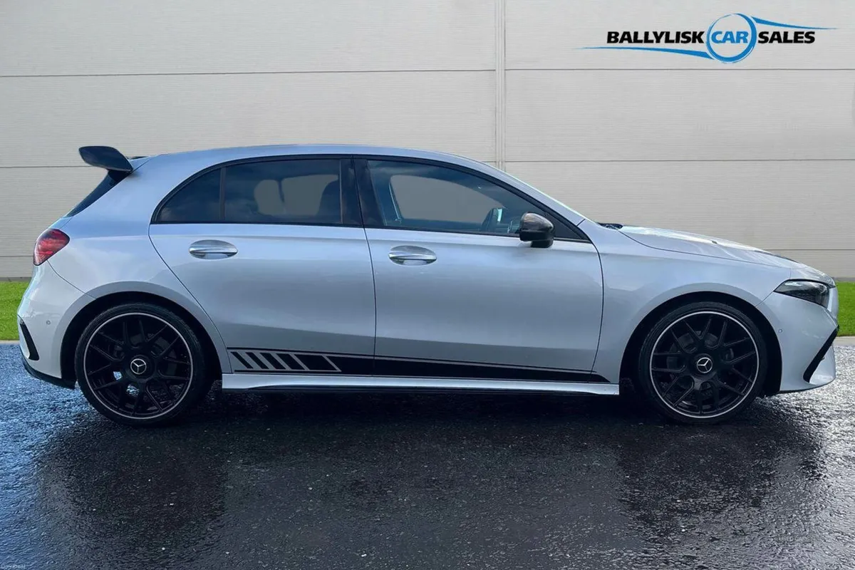 Mercedes-Benz A-Class 1.3 A200 AMG Line (Executive - Image 3