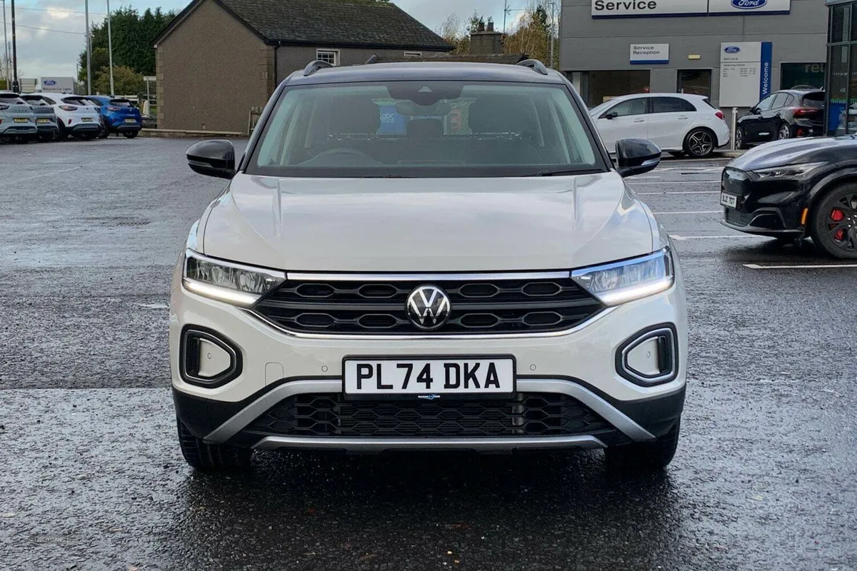 Volkswagen T-Roc 1.0 TSI 115PS Life in Grey with 6 - Image 4