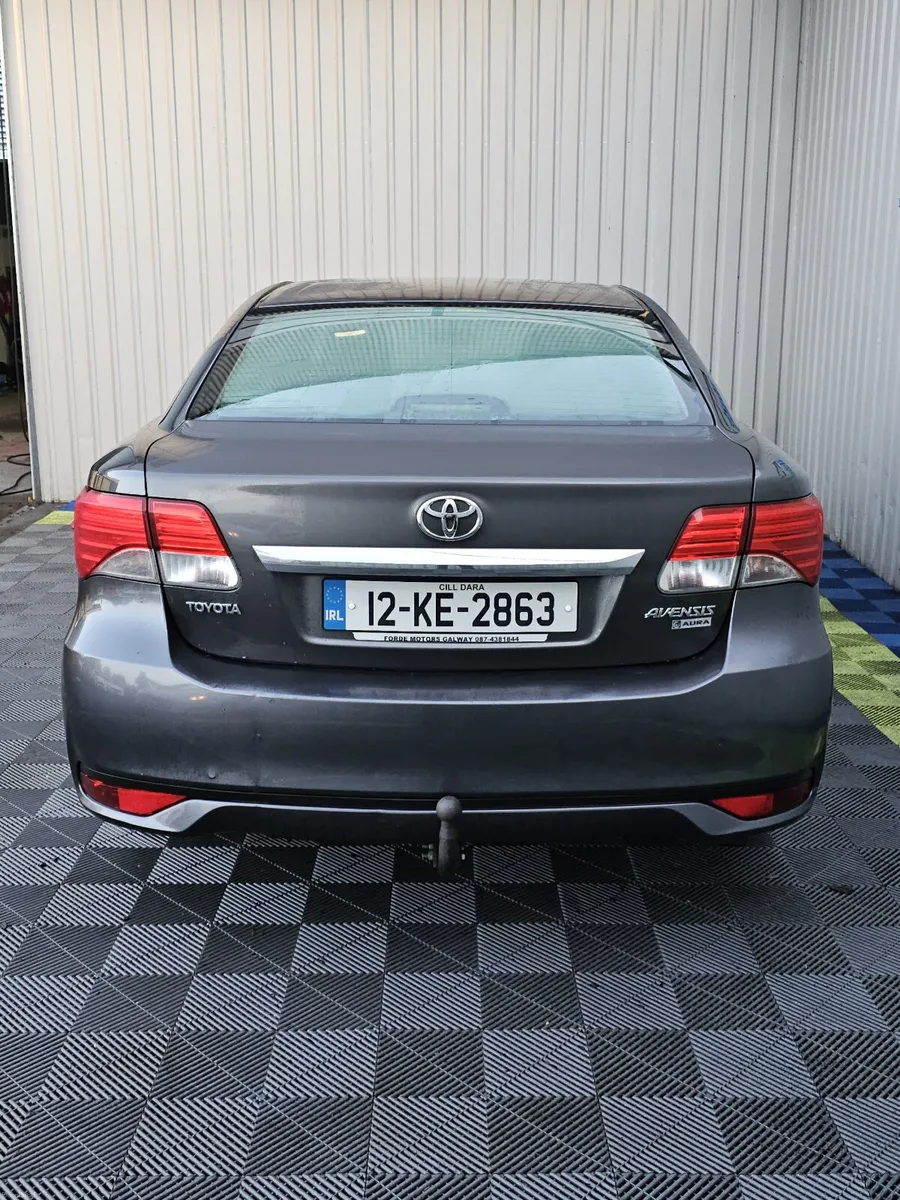 2012 Toyota Avensis 2.0 D Aura - Image 4