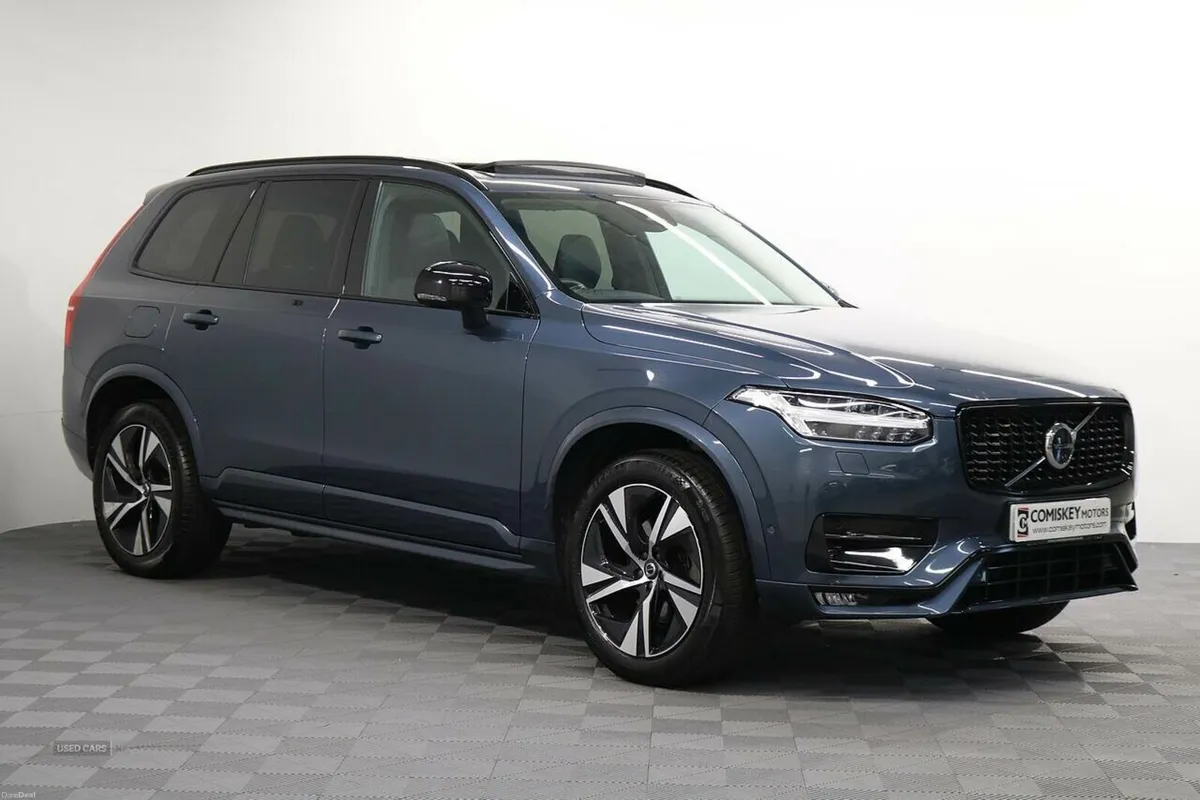 Volvo XC90 B5 MHEV Plus - Image 1