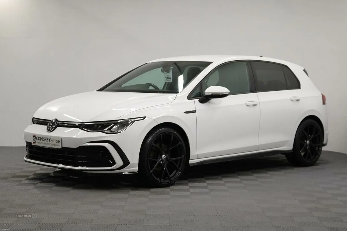 Volkswagen Golf TSI R-Line - Image 3