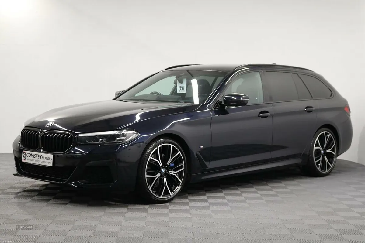 BMW 5-Series 520d MHT M Sport - Image 4