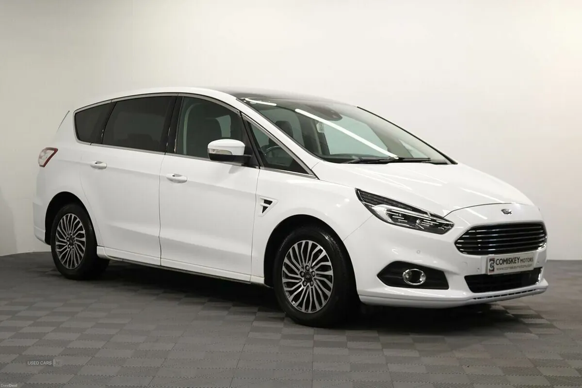 Ford S-Max EcoBlue Titanium - Image 1