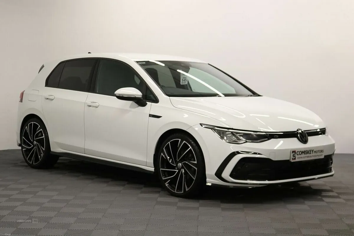 Volkswagen Golf TSI R-Line - Image 1