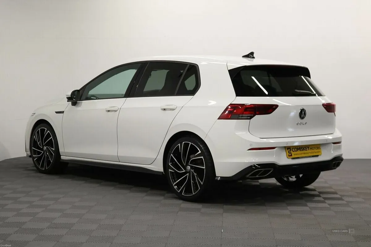 Volkswagen Golf TSI R-Line - Image 4