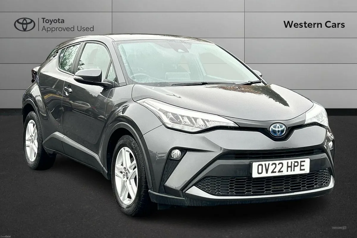 Toyota C-HR 1.8 VVT-h Icon CVT Euro 6 (s/s) 5dr - Image 1