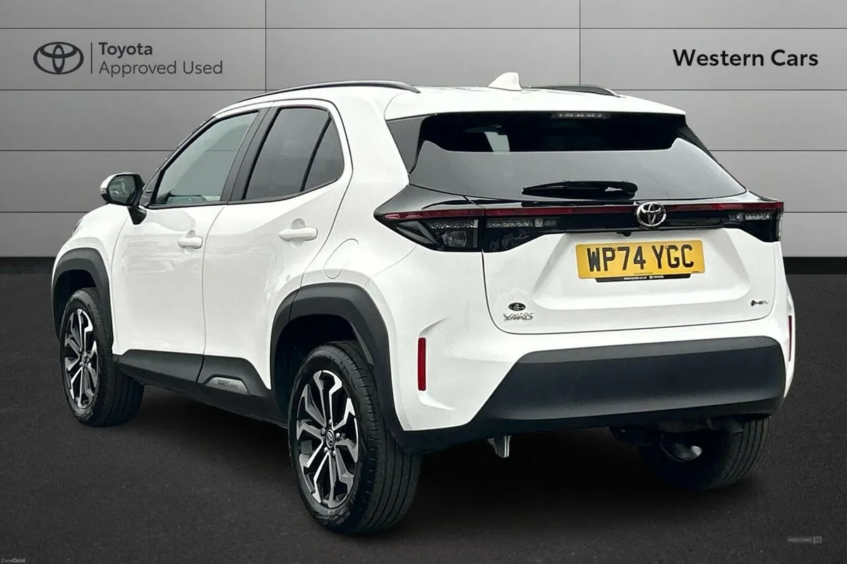 Toyota Yaris Cross 1.5 VVT-h Design E-CVT Euro 6 ( - Image 4