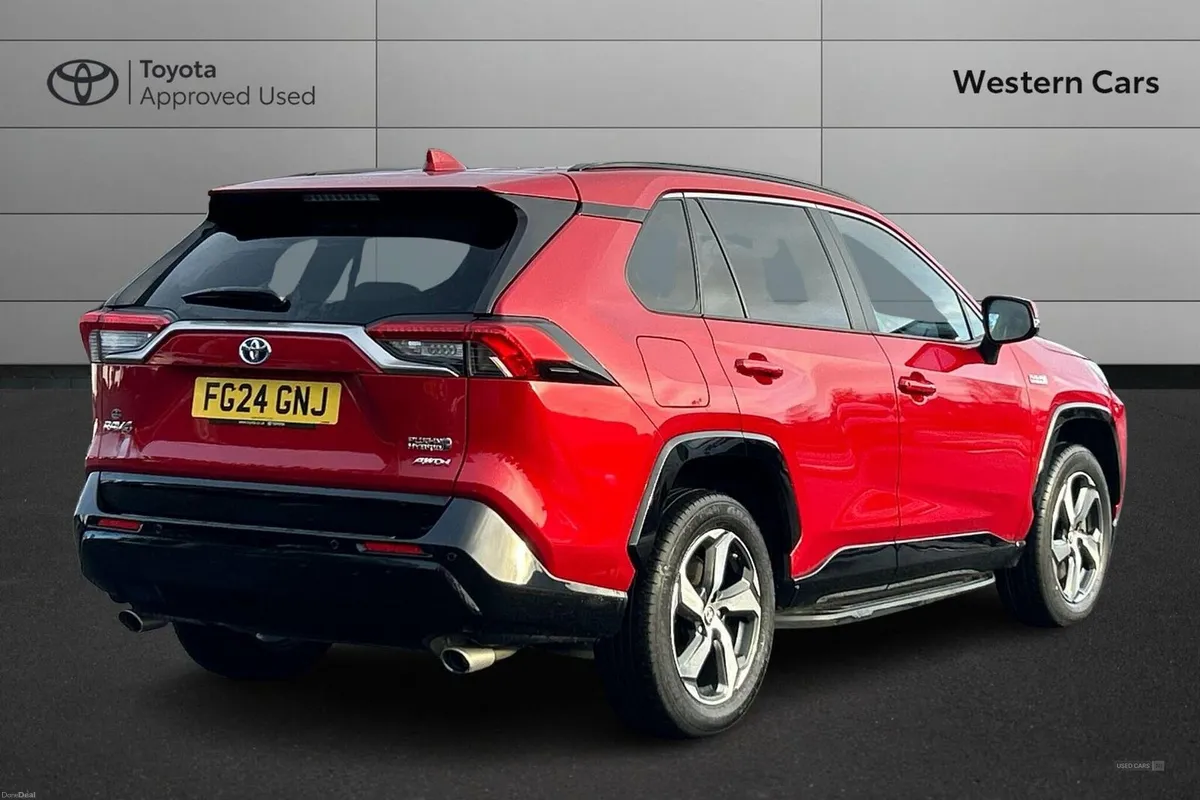 Toyota RAV4 2.5 VVT 18.1kWh Design CVT 4WD Euro 6 - Image 2