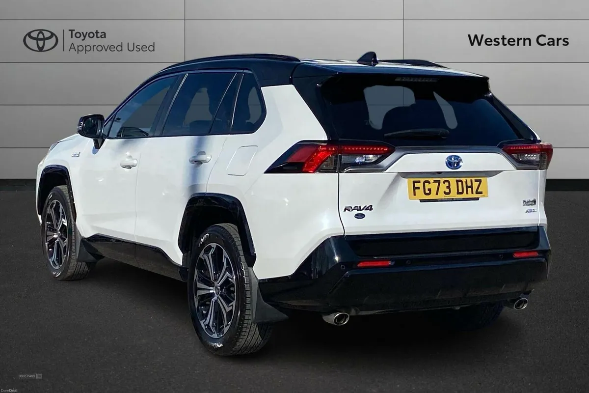 Toyota RAV4 2.5 VVT-h 18.1 kWh Dynamic CVT 4WD Eur - Image 4