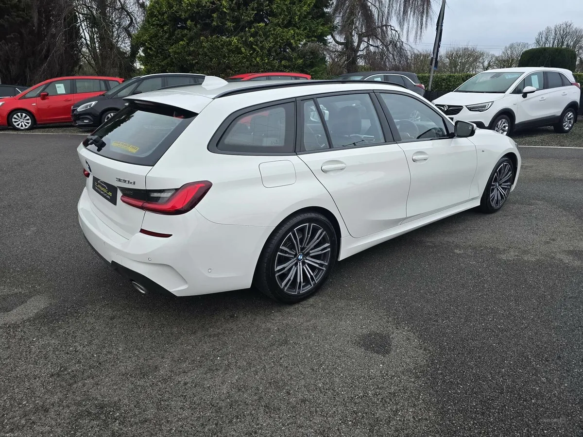 BMW 3-Series 320D M SPORT - Image 5