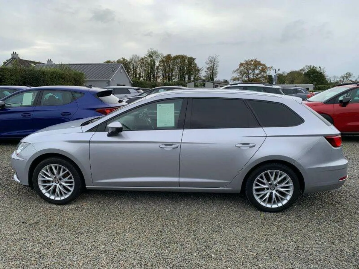 SEAT Leon Sport Tourer SE DYNAMIC - Image 3