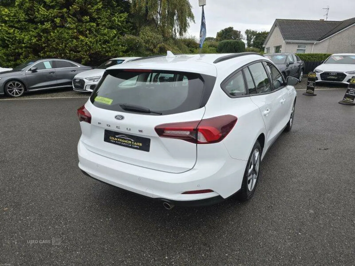Ford Focus Trend - Image 4