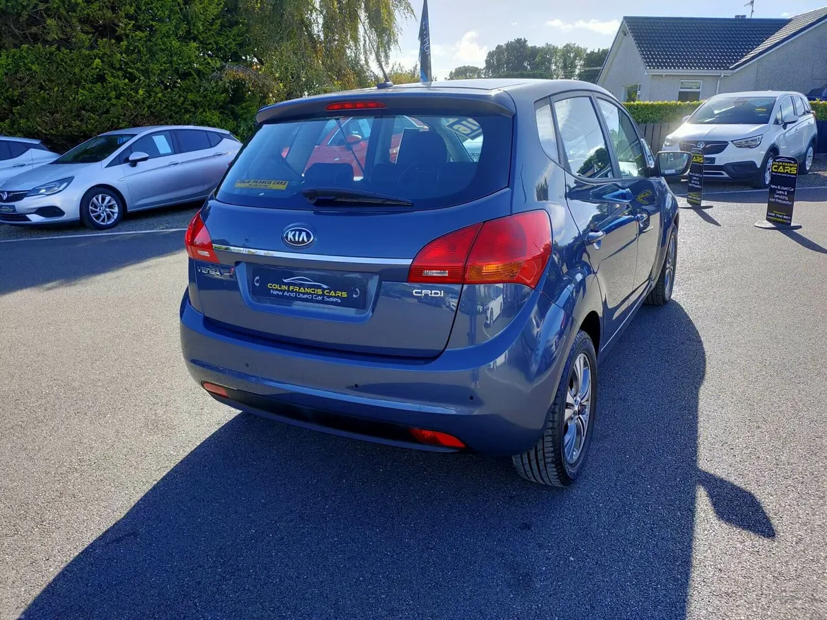 Kia Venga 2 - Image 4