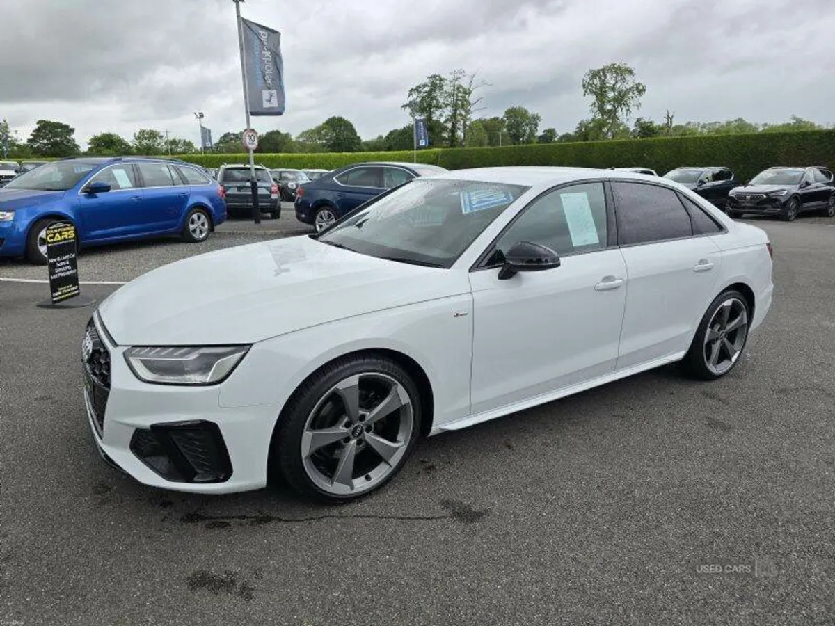 Audi A4 Black Edition - Image 2