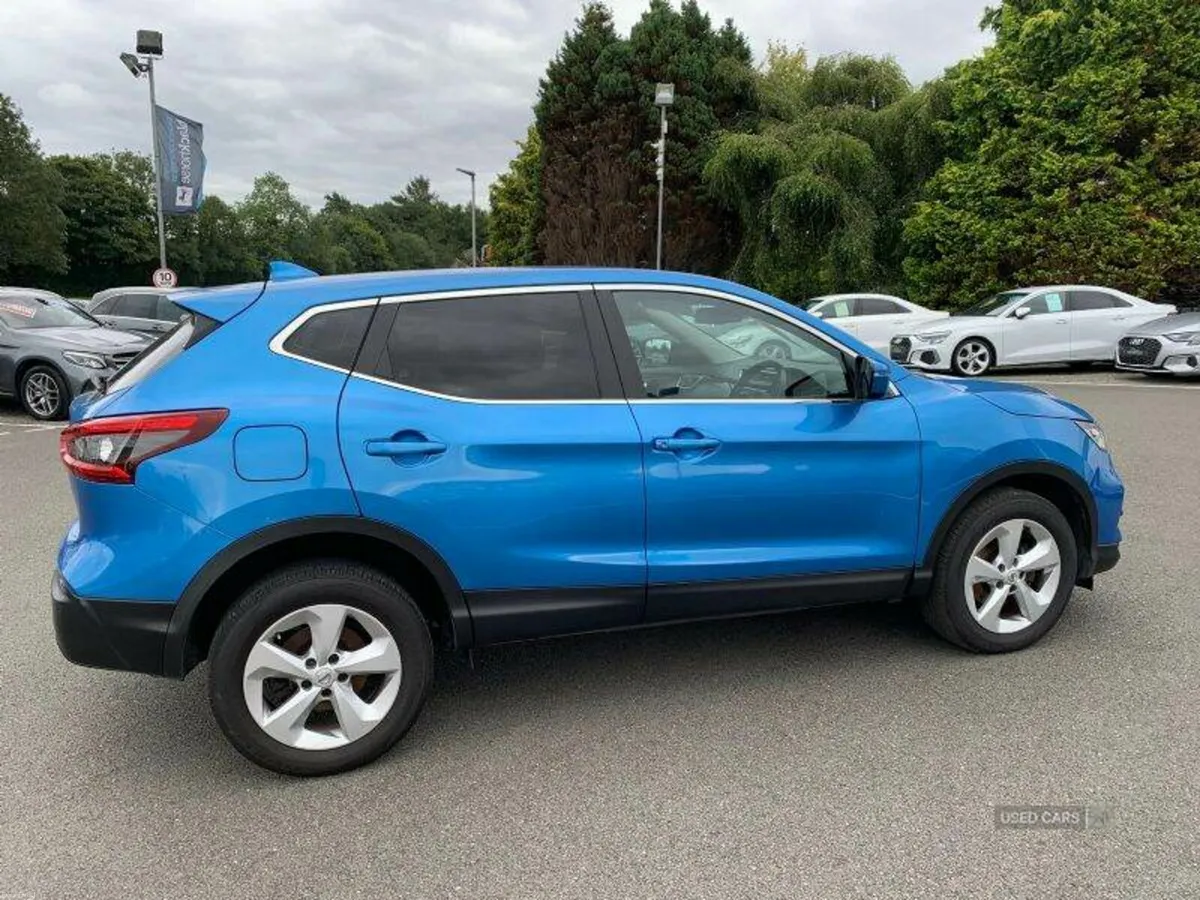 Nissan Qashqai Acenta Premium - Image 6