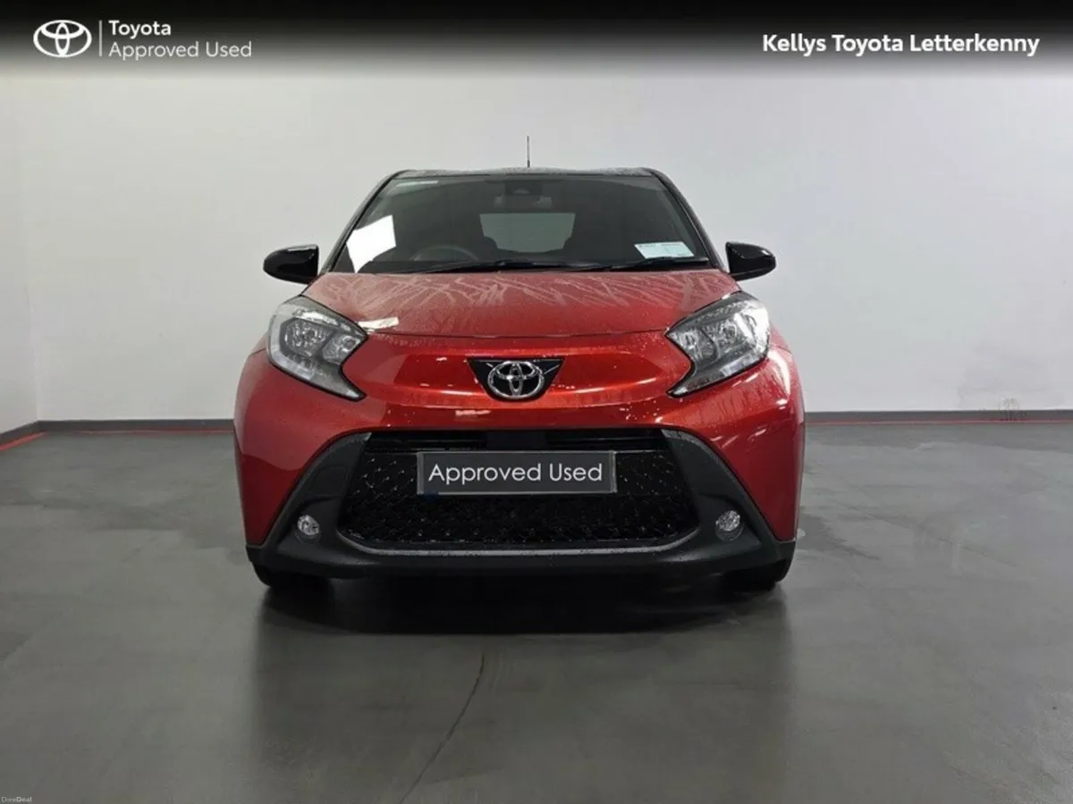 Toyota Aygo X AYGO X DESIGN - *CHEAP TAX €180 * EX - Image 4
