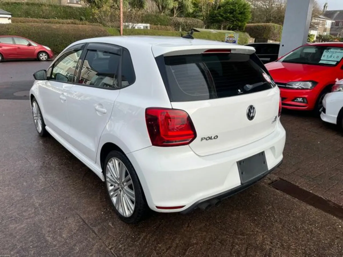Volkswagen Polo 1.4 tsi automatic - Image 4