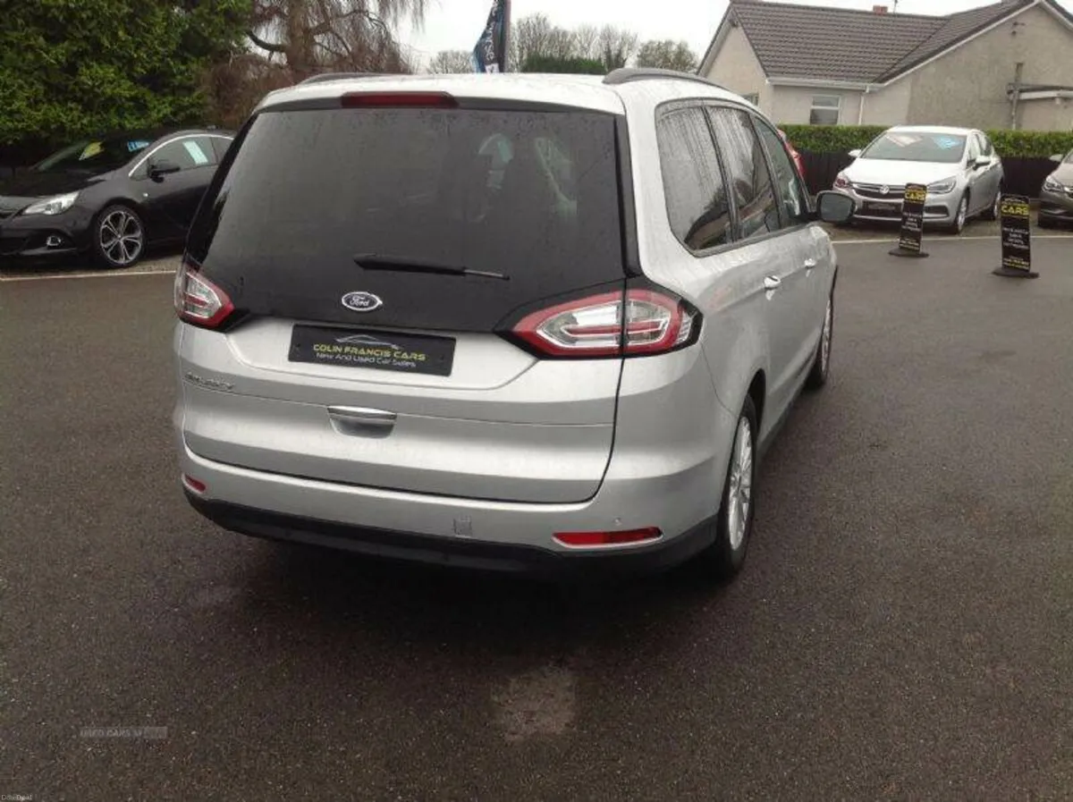 Ford Galaxy Zetec - Image 4