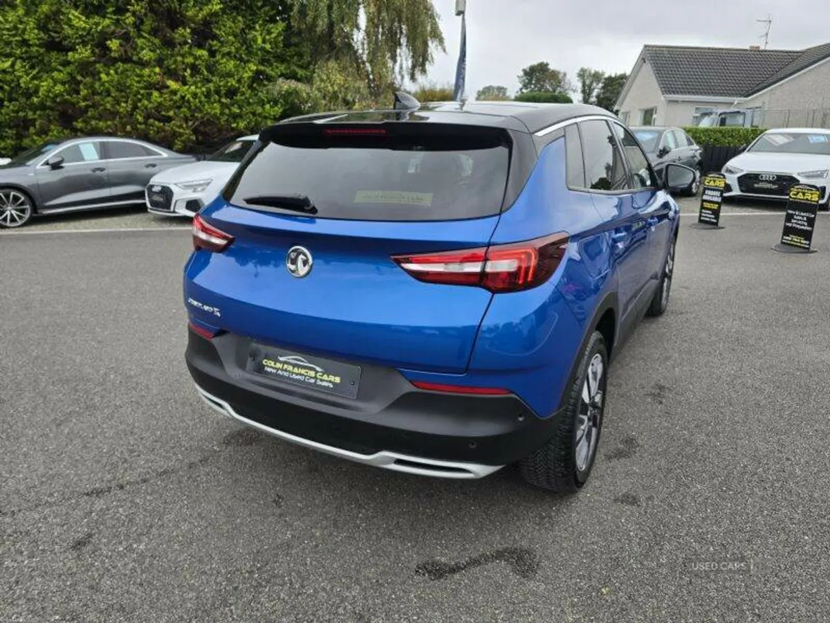 Vauxhall Grandland X SRi Nav - Image 4