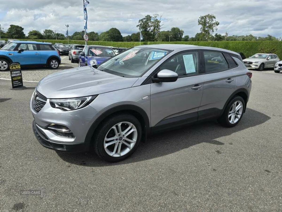 Vauxhall Grandland X SE - Image 2