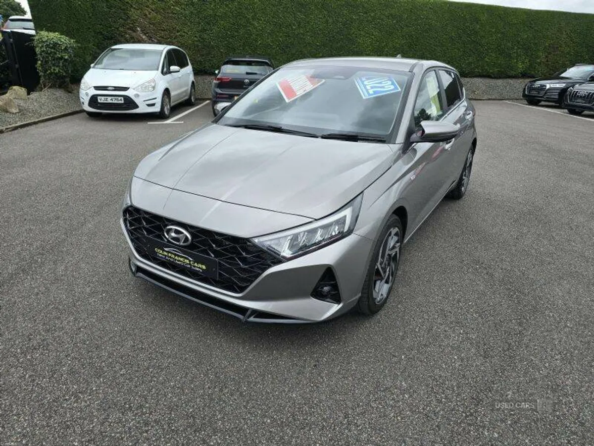 Hyundai i20 Premium - Image 1