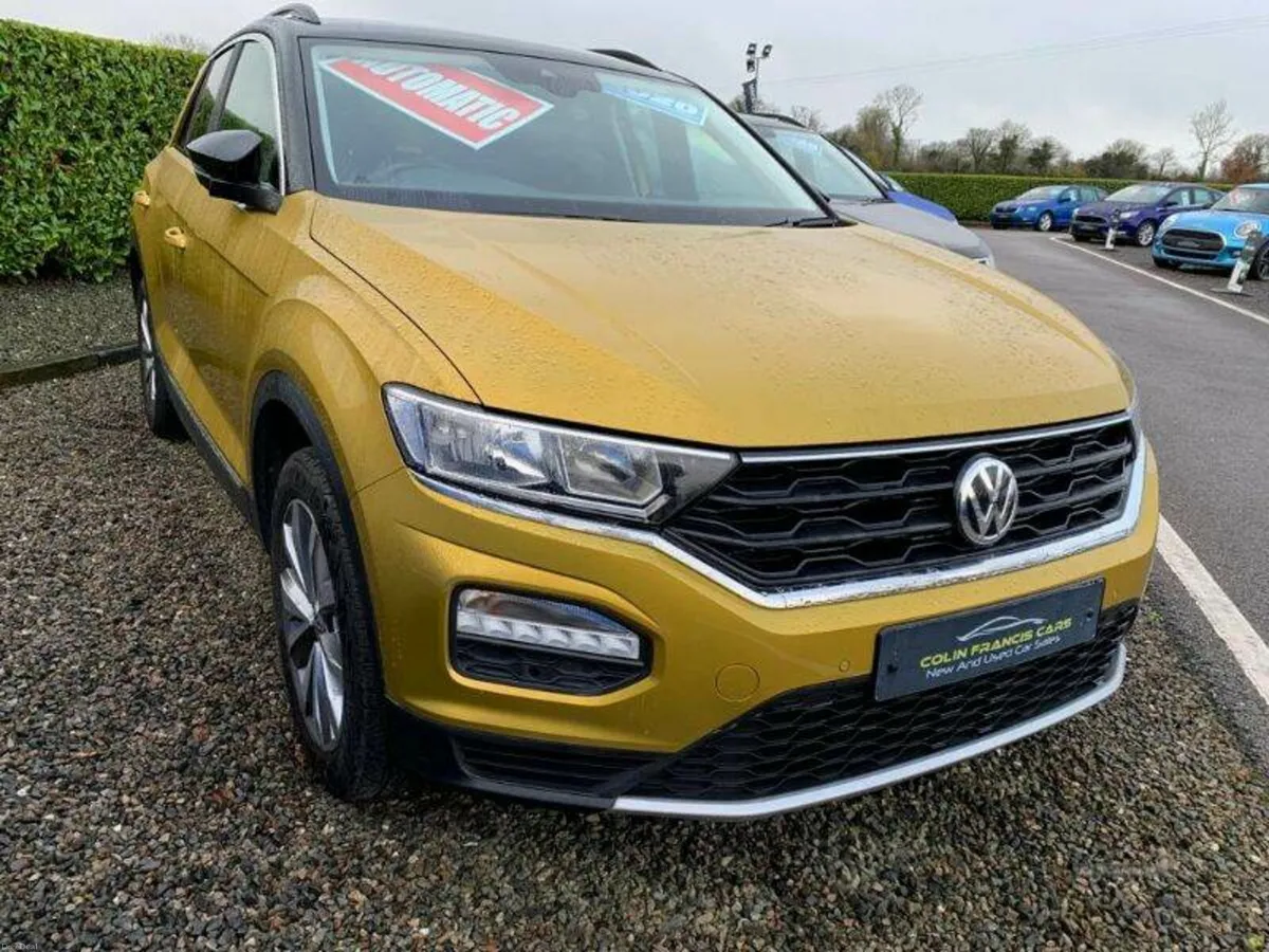 Volkswagen T-Roc Design - Image 5