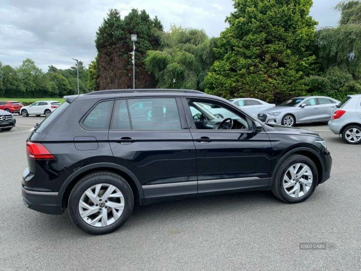 Volkswagen Tiguan Life - Image 6