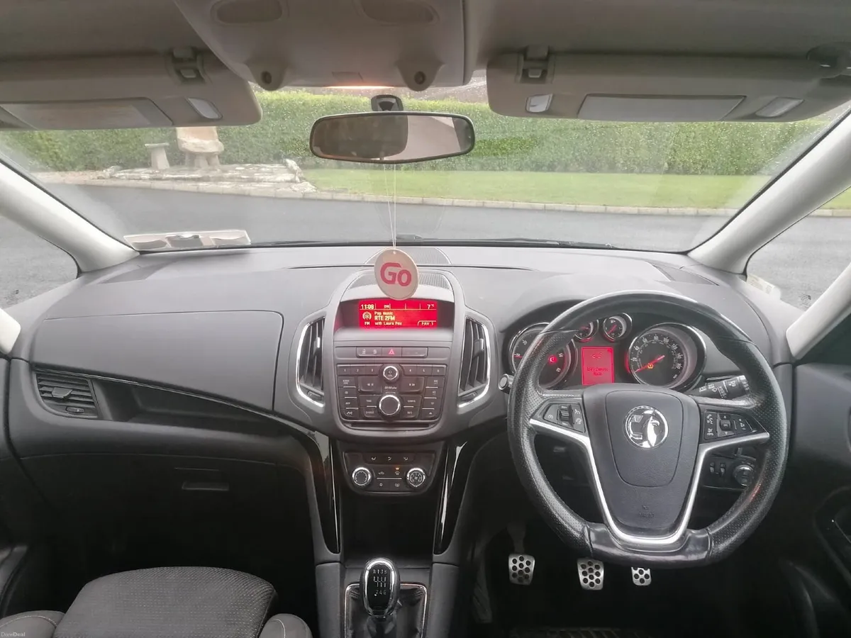 Vauxhall Zafira Tourer 2.0 CDTI SRI **NEW NCT** - Image 4