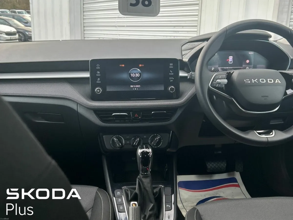 Skoda Fabia FABIA SELECTION 1.0 TSI 115 BHP AUTOMA - Image 2