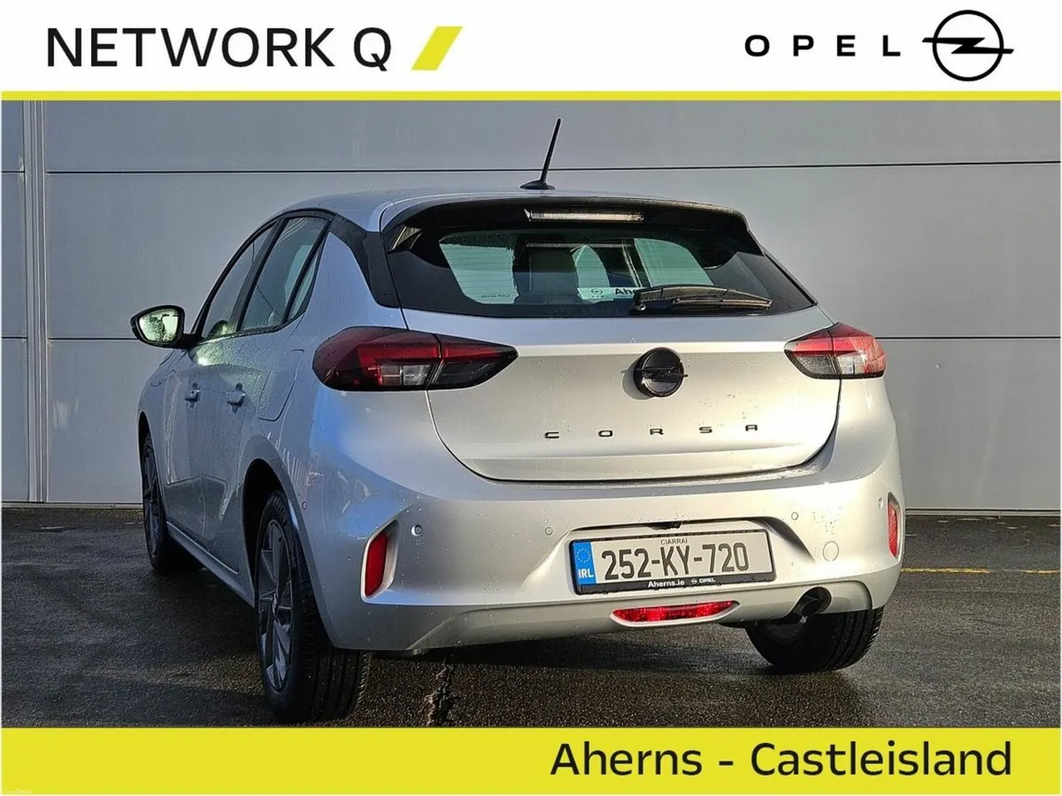 Opel Corsa SC 1.2i (75PS) S/S 5 Speed - Image 4
