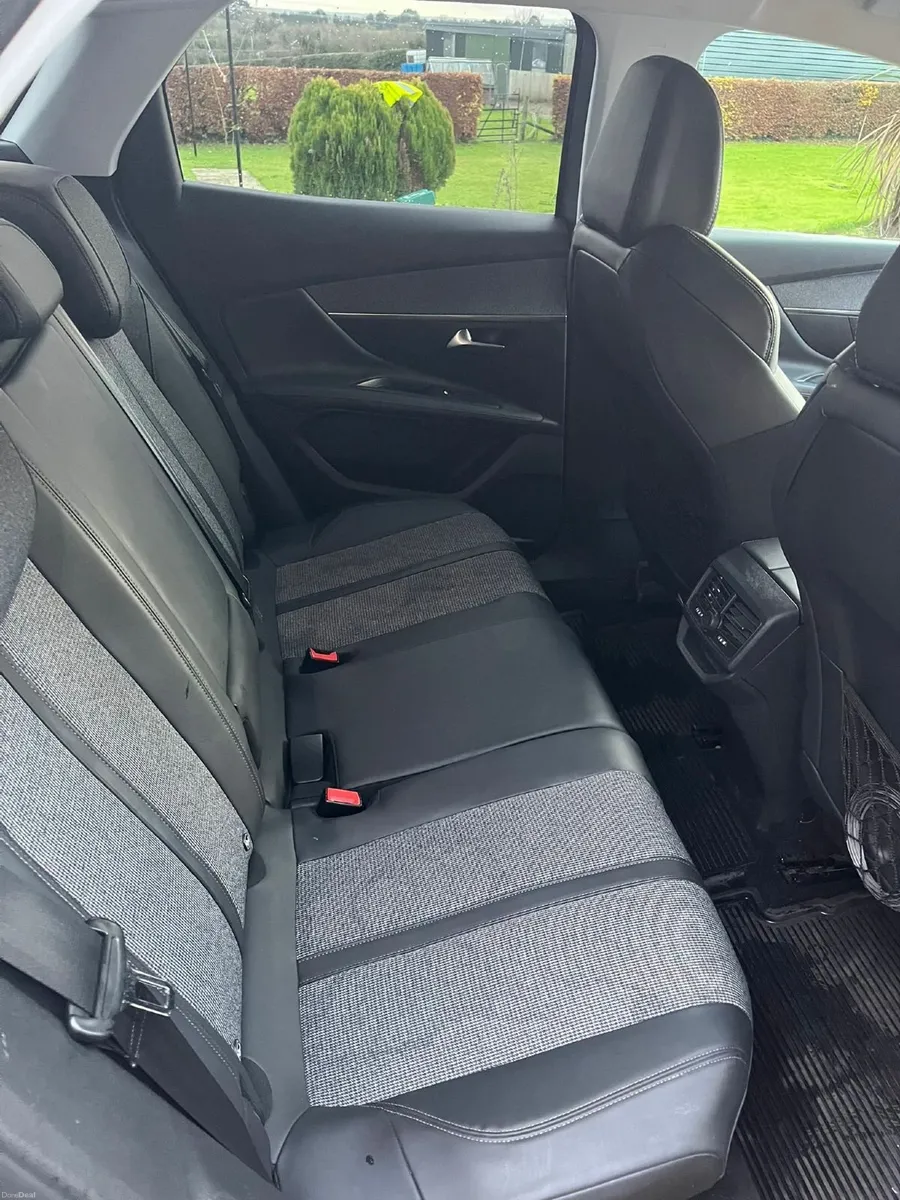 Peugeot 3008 2019 - Image 4