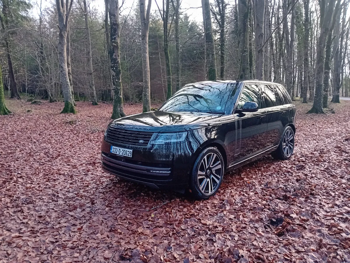 232  RANGE ROVER  3.0i HSE AUTO HYBRID PLUG IN - Image 1