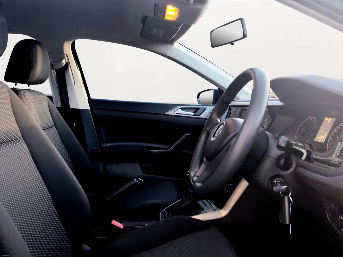 Volkswagen Polo 1.0 tsí - Image 3