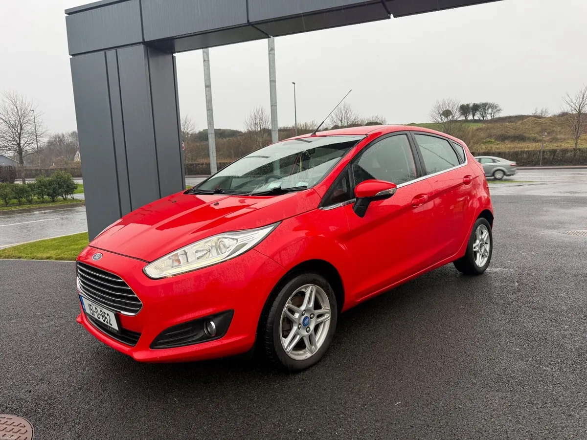 2015 Ford Fiesta NCT 5-26 - Image 3