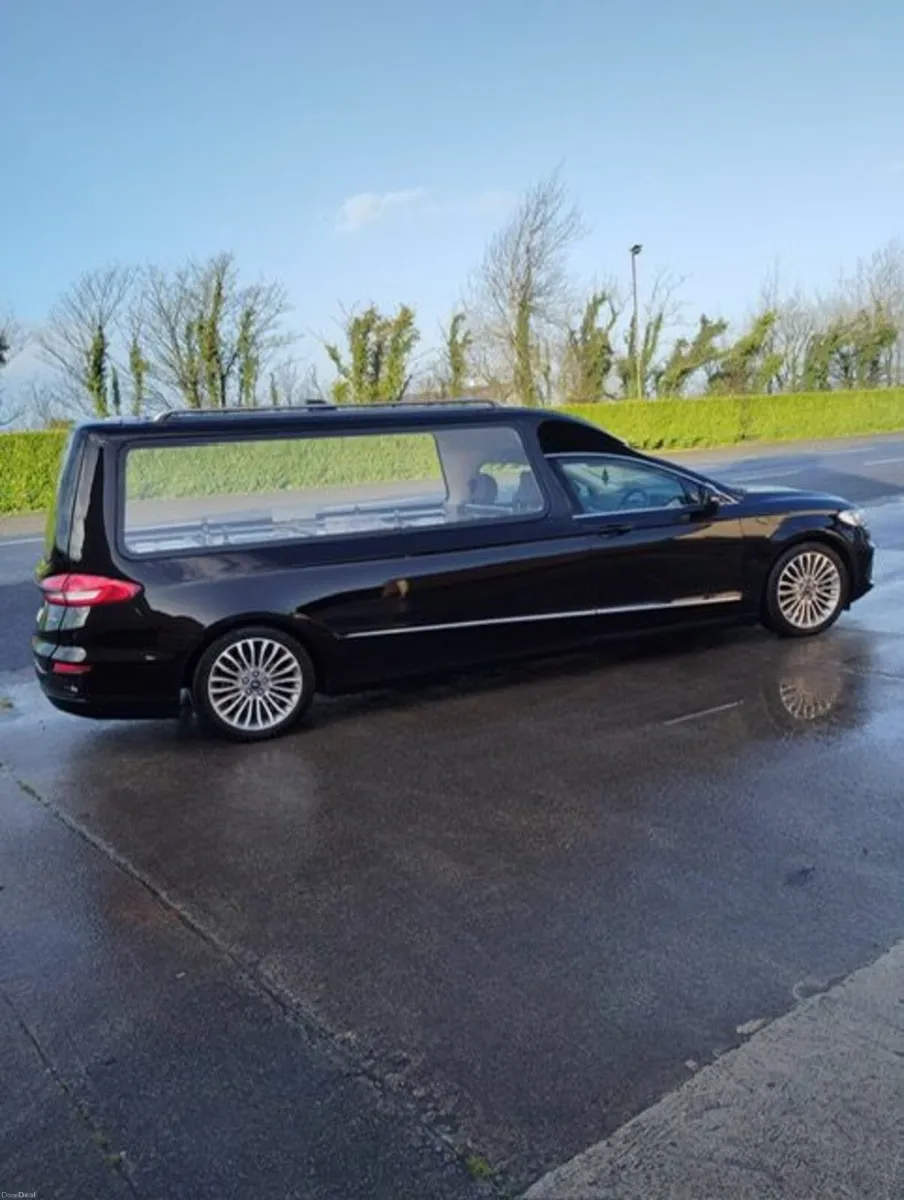 Ford Mondeo 2023 - Image 2