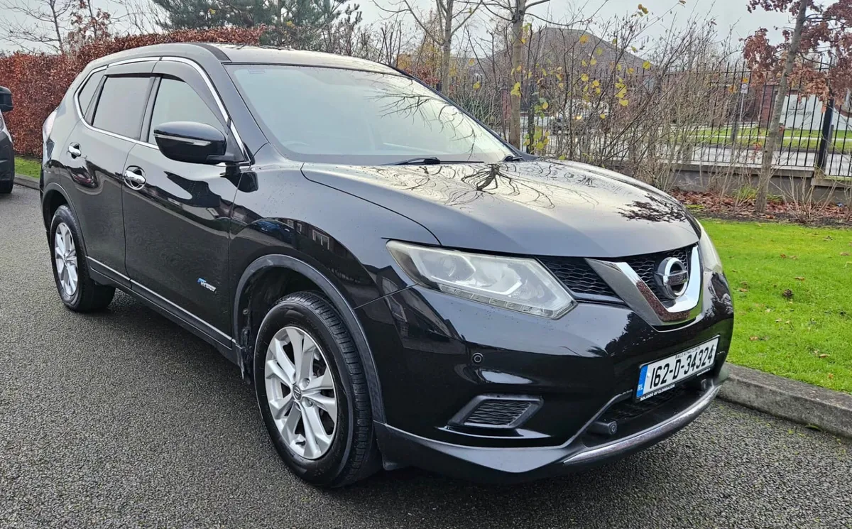 Nissan X-Trail 2016 Hybrid with Nct till Feb 2028 - Image 4